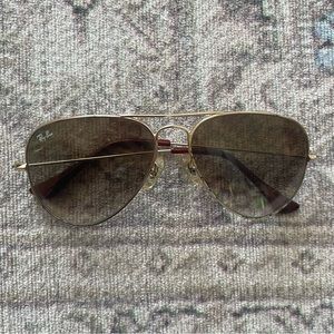 Men’s Rayban Aviators